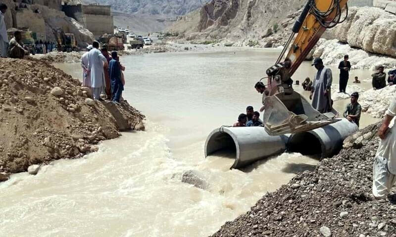 Road connecting Quetta to Sibi blocked as Balochistan continues to battle rain-