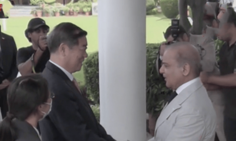 PM Shehbaz ‘warmly’ welcomes Chinese Vice Premier He Lif
