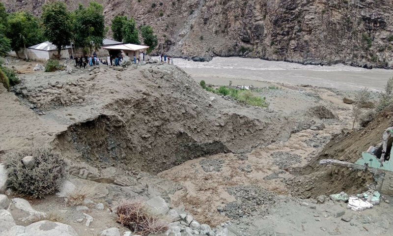 Part of Karakoram Highway swept away by flood in Upper Kohistan, �