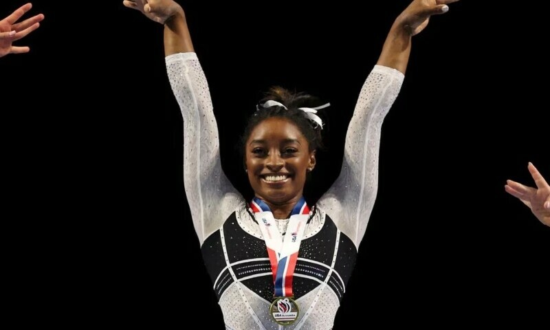 Simone Biles captures US Classic in her return to gymnastics competition . Simone wins US